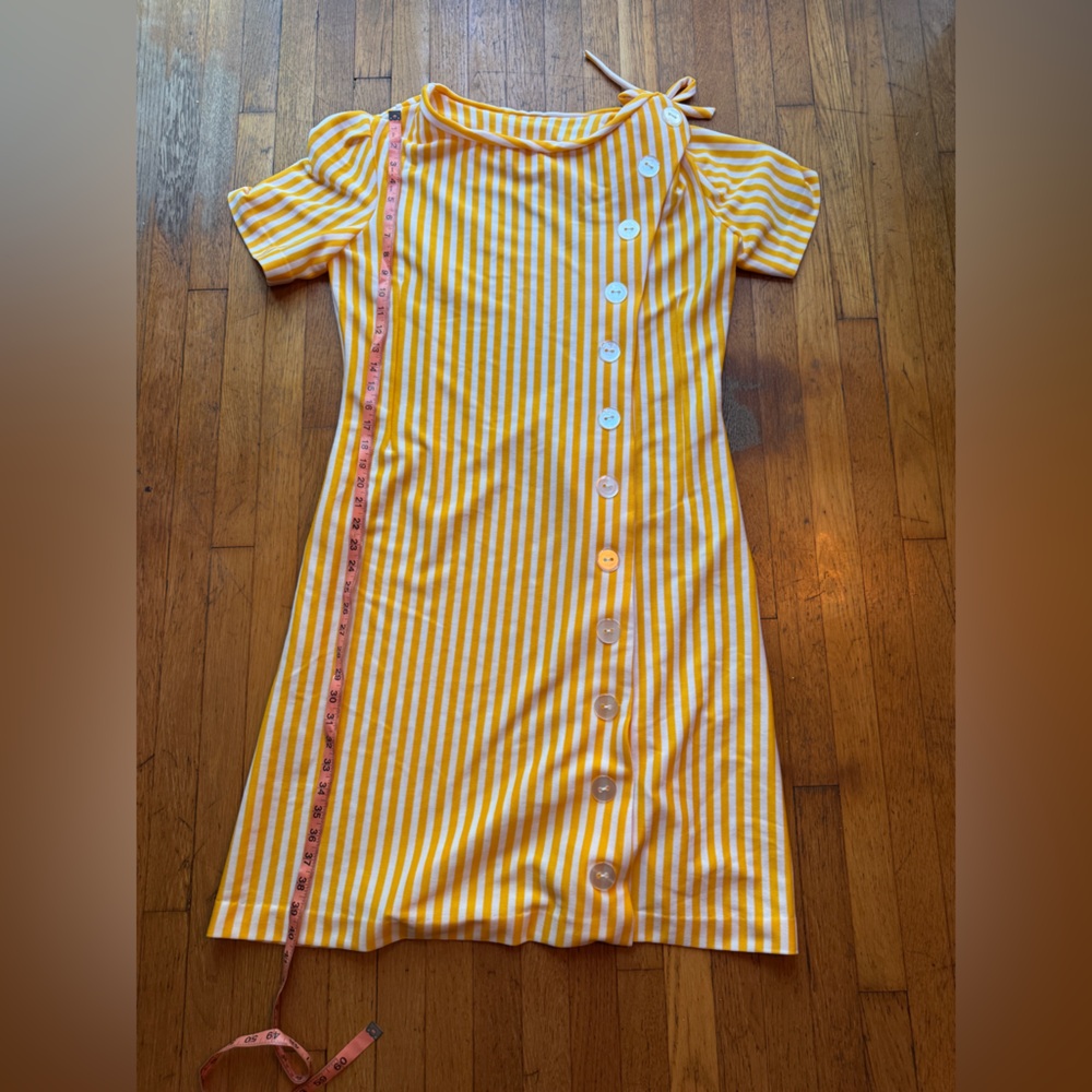 60s Vintage Yellow and White Striped Dress - Picture 10 of 10